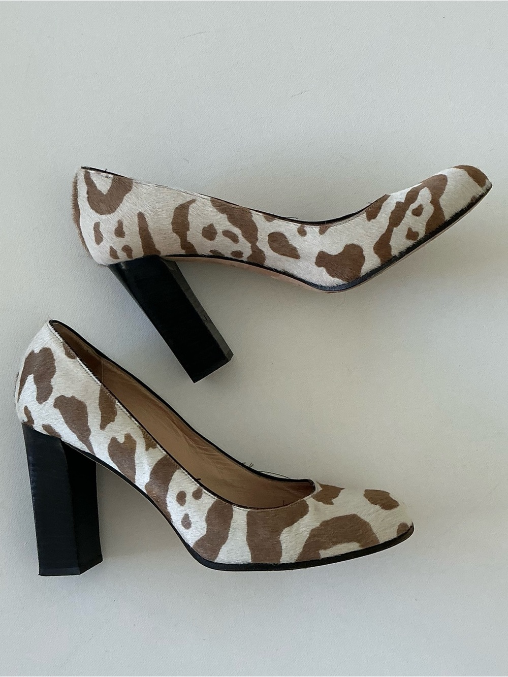 kate spade Brown and White Leopard-Print Block Heel Pumps - Picture 4 of 9